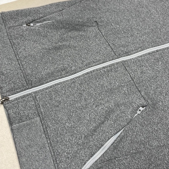 NWOT Lululemon athletica Zipper Jacket - Picture 4 of 9